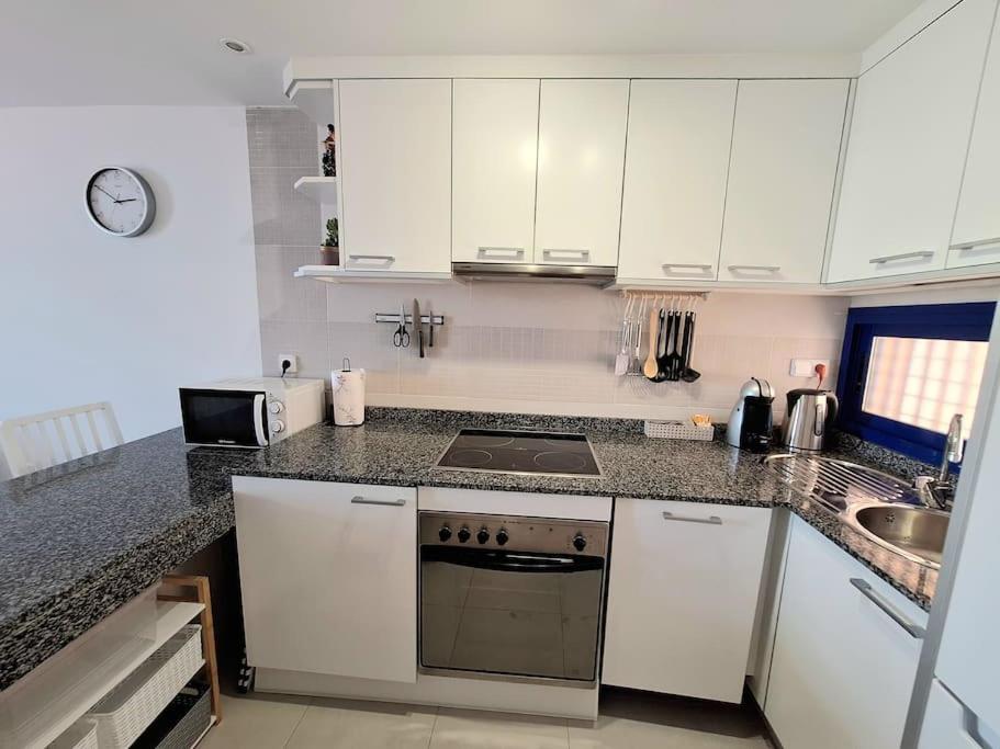 מוחקאר Sea View Cozy Apartment La Tanita מראה חיצוני תמונה